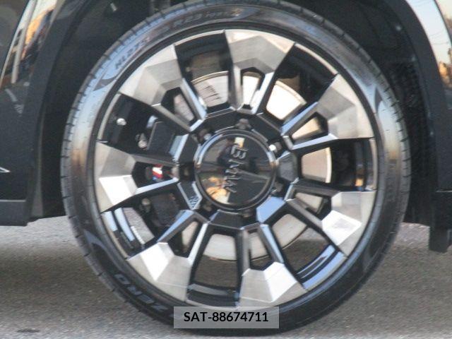Bmw XM 2023-06 204940-8