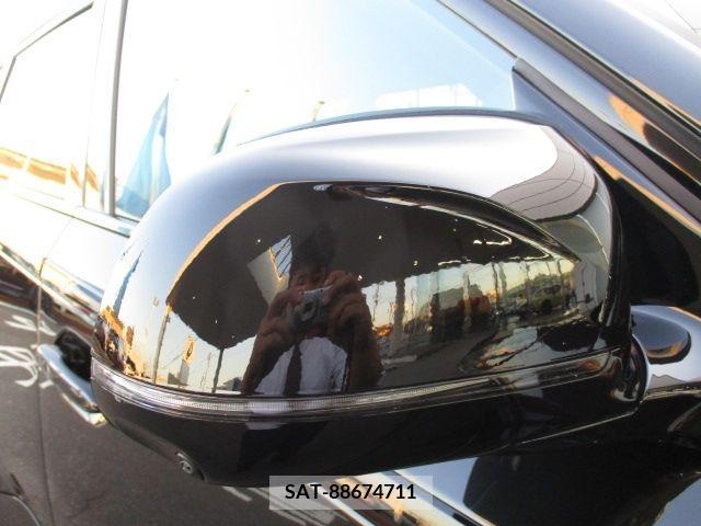 Bmw XM 2023-06 204940-10