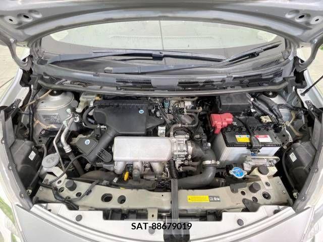 Nissan NOTE 2013-10 302322-18
