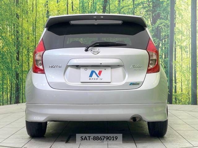 Nissan NOTE 2013-10 302322-15