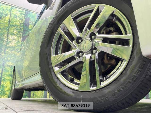 Nissan NOTE 2013-10 302322-13