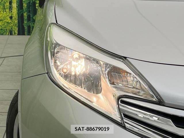Nissan NOTE 2013-10 302322-12