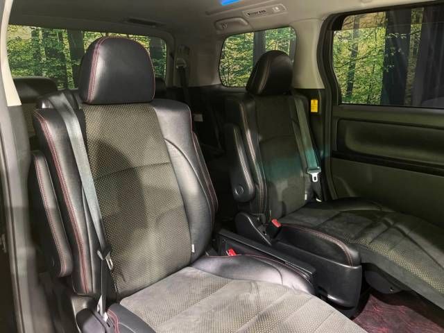 Toyota VELLFIRE 2013-11 1149-9