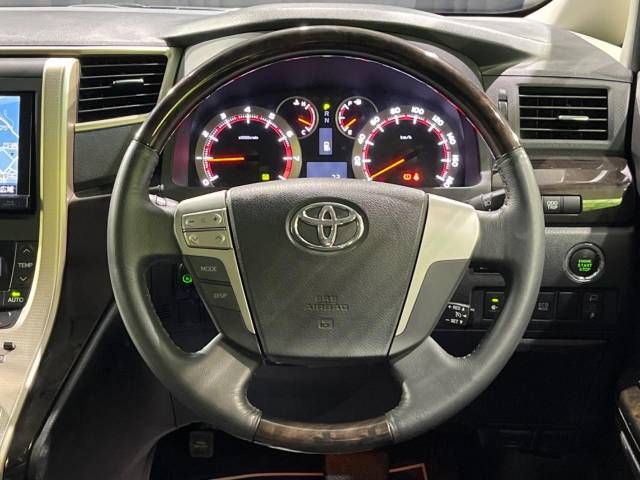 Toyota VELLFIRE 2013-11 1149-11