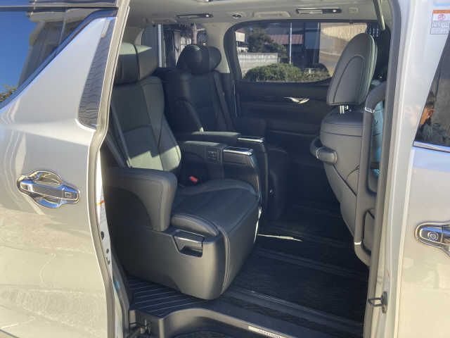 Toyota ALPHARD HYBRID 2019-12 192345-7