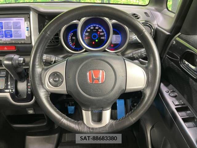 Honda N BOX CUSTOM 2014-03 381926-11