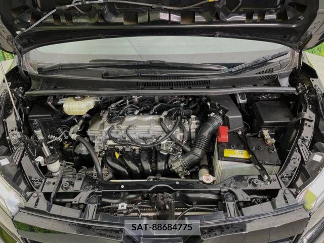 Toyota VOXY 2018-11 205794-18