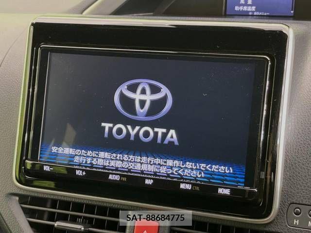 Toyota VOXY 2018-11 205794-3
