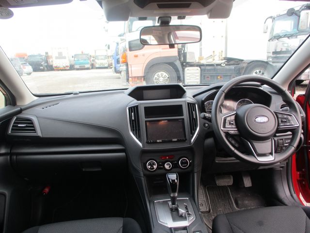 Subaru IMPREZA 2017-01 195608-2