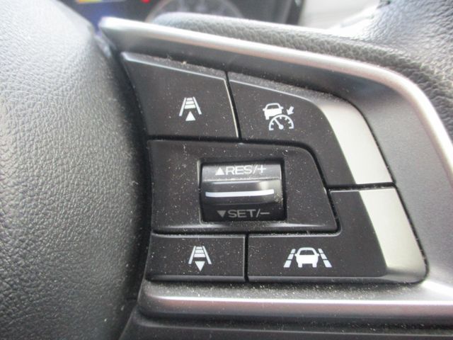 Subaru IMPREZA 2017-01 195608-17