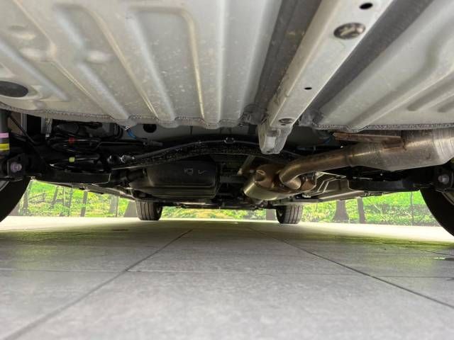 Toyota NOAH 2023-06 26657-19