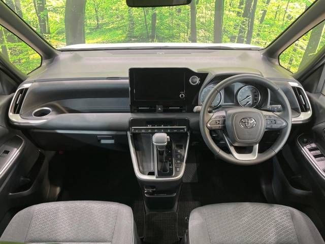 Toyota NOAH 2023-06 26657-1