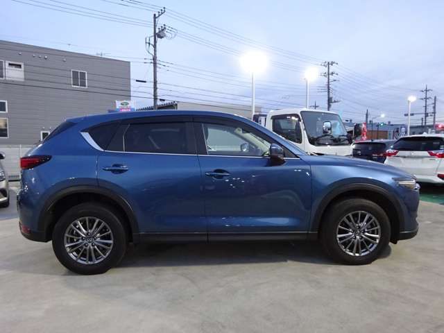 Mazda CX-5 2017-08 182887-10
