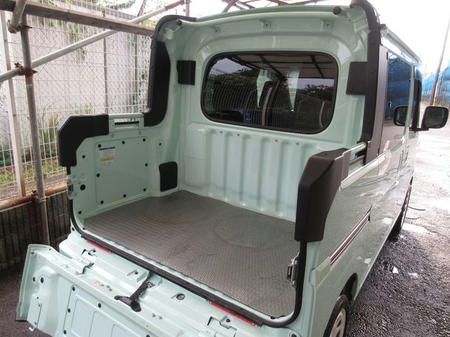 Daihatsu HIJET VAN 2022-05 3147-10