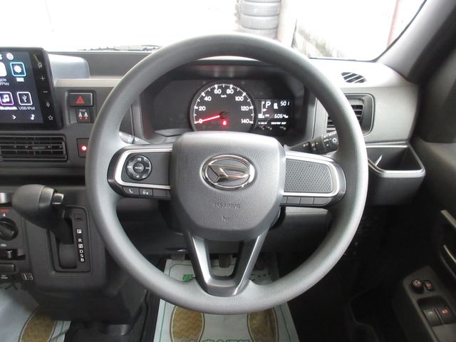 Daihatsu HIJET VAN 2022-05 3147-28
