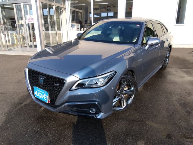 Toyota CROWN SEDAN 2019-06 181507-0