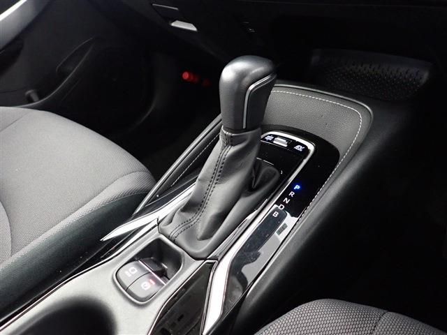 Toyota COROLLA TOURING 2021-10 15092-13