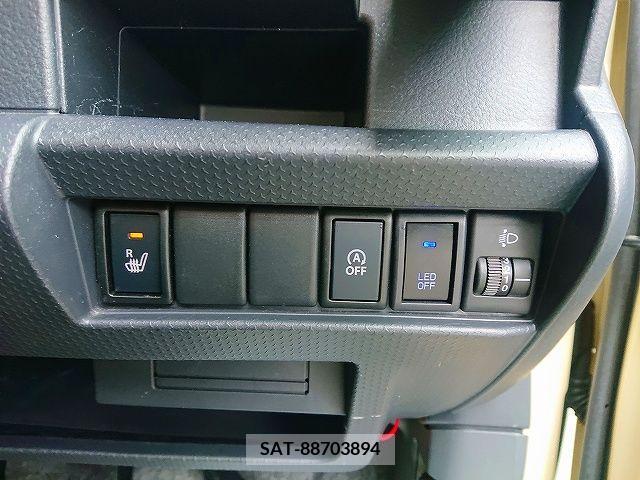 Suzuki HUSTLER 2017-06 217824-11