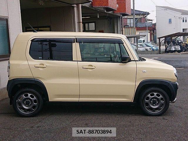 Suzuki HUSTLER 2017-06 217824-16
