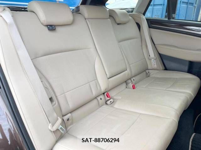 Subaru OUTBACK 2018-06 215073-9