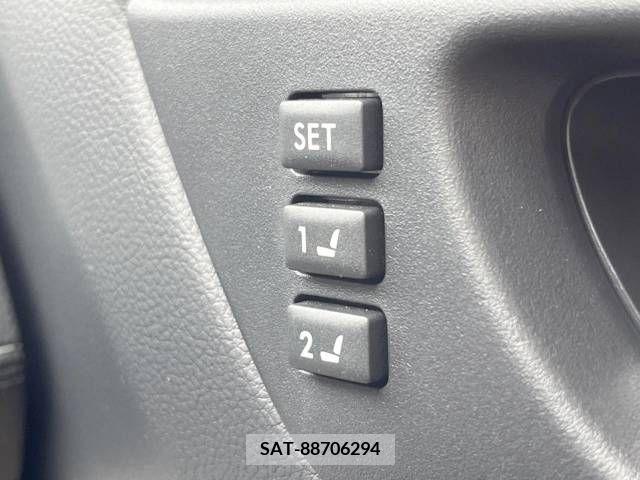Subaru OUTBACK 2018-06 215073-5
