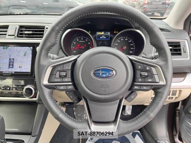 Subaru OUTBACK 2018-06 215073-11