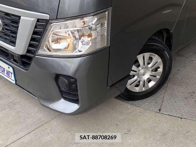 Nissan NV350 Caravan 2018-01 281472-5