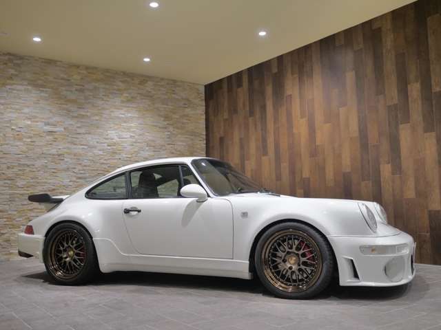 Porsche 911 1991-11 4374-5