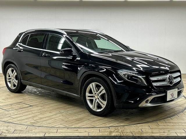 Mercedes Benz GLA-CLASS 2014-10 19234-15