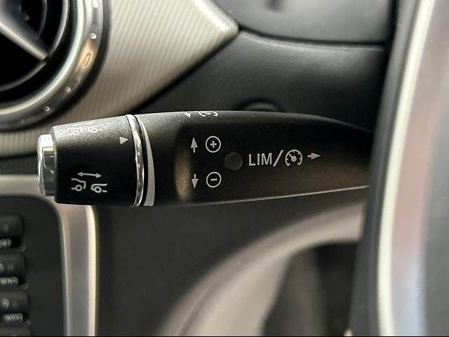 Mercedes Benz GLA-CLASS 2014-10 19234-6