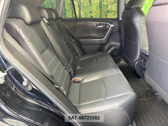 Toyota RAV4 2020-08 220379-9