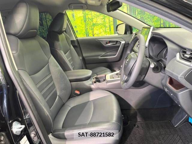 Toyota RAV4 2020-08 220379-8