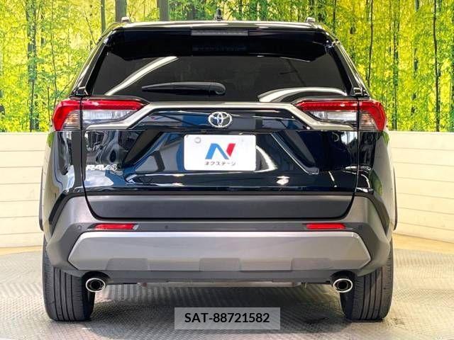 Toyota RAV4 2020-08 220379-15