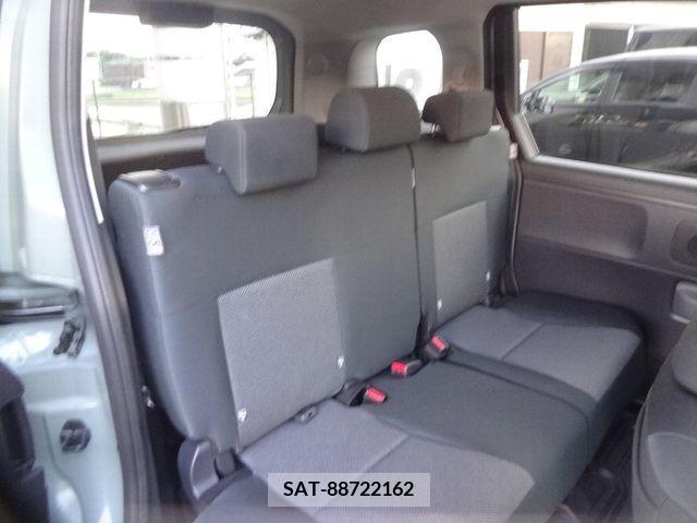Toyota SIENTA 2023-05 313275-8