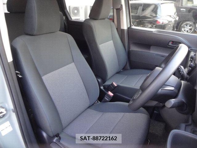Toyota SIENTA 2023-05 313275-7