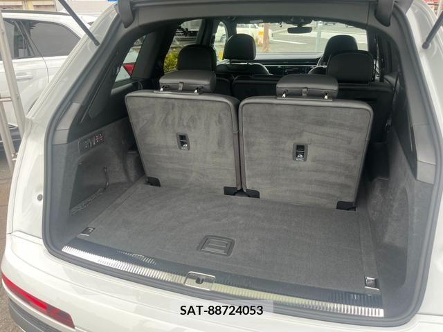 Audi Q7 2021-04 292829-18