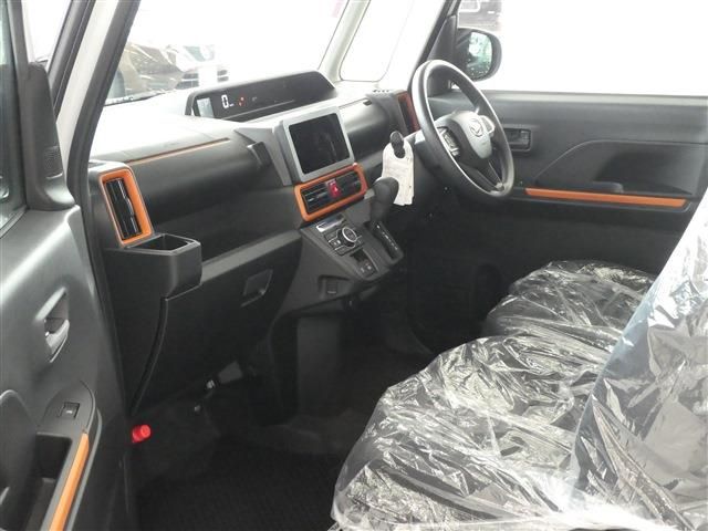Daihatsu TANTO 2023-02 16075-14