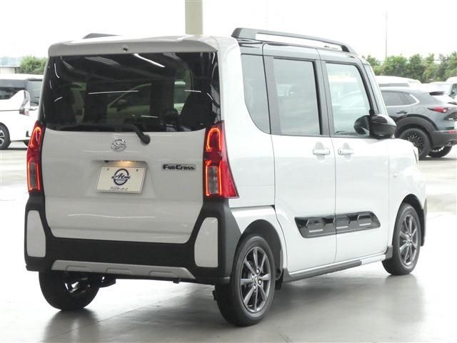 Daihatsu TANTO 2023-02 16075-4