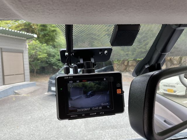 Nissan NV350 Caravan Microbus 2020-02 4143-10