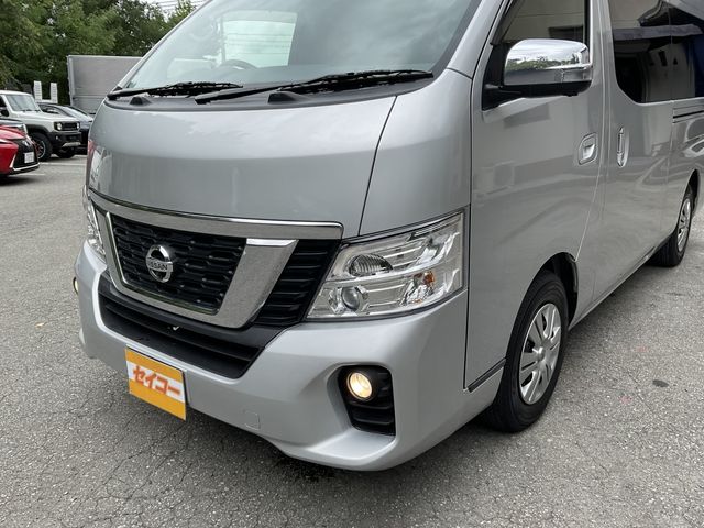 Nissan NV350 Caravan Microbus 2020-02 4143-25