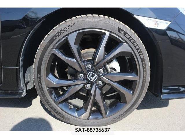 Honda CIVIC 2018-01 222522-11