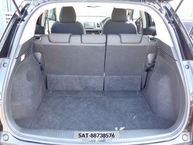 Honda VEZEL 2020-02 221124-18