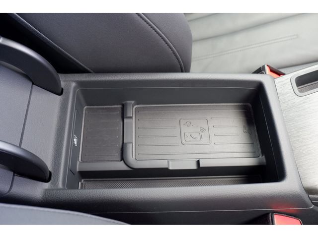 Audi A4 2021-03 11209-24