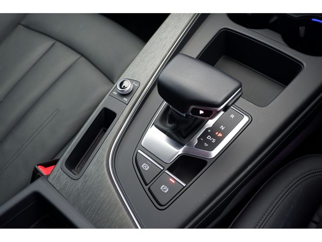 Audi A4 2021-03 11209-15