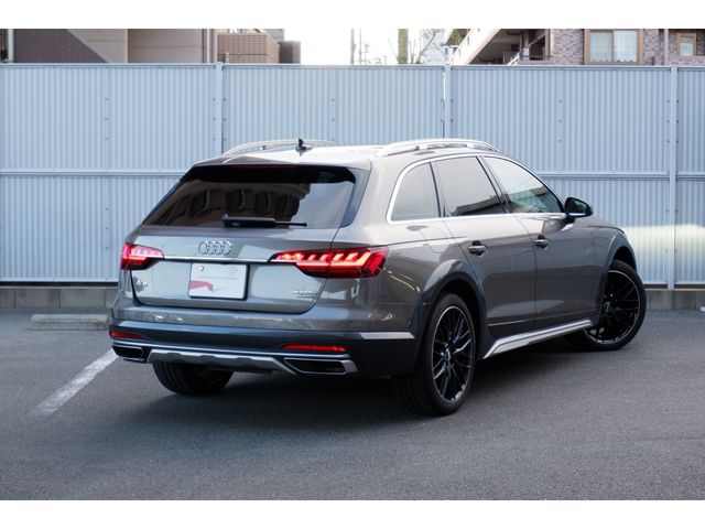 Audi A4 2021-03 11209-7