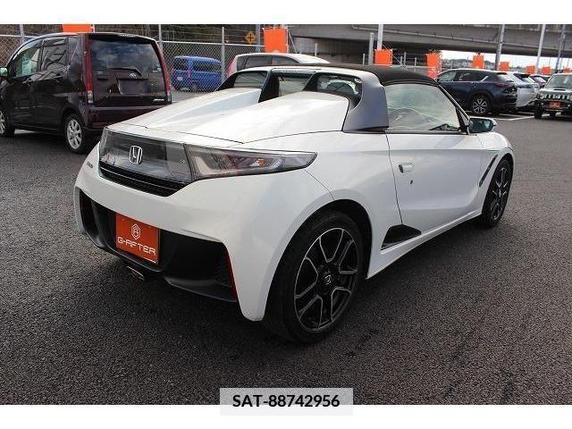 Honda S660 2020-03 372447-7