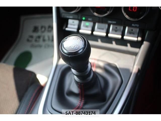 Toyota 86 2022-04 271137-1