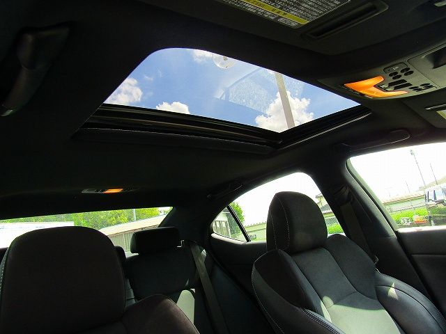 Lexus IS 2010-12 24991-12