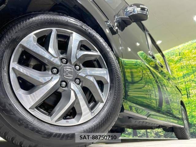 Honda STEP WGN 2016-12 324683-14