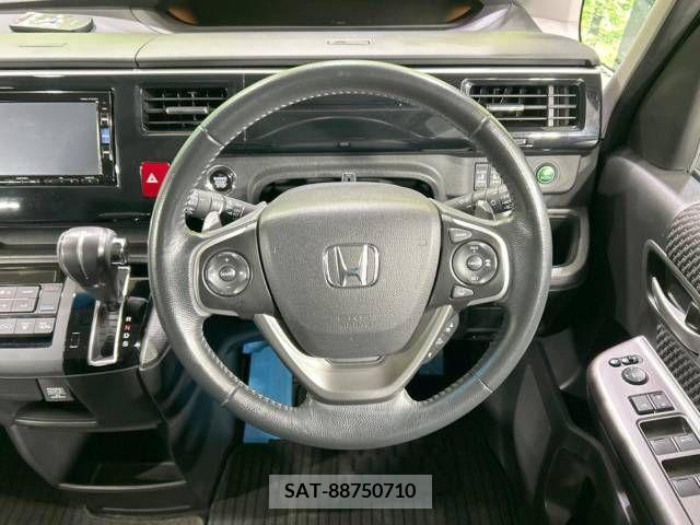 Honda STEP WGN 2016-12 324683-12